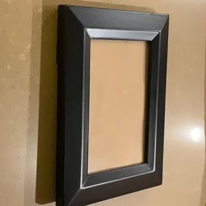 Prinz black 4 by 6 frame (3 available)